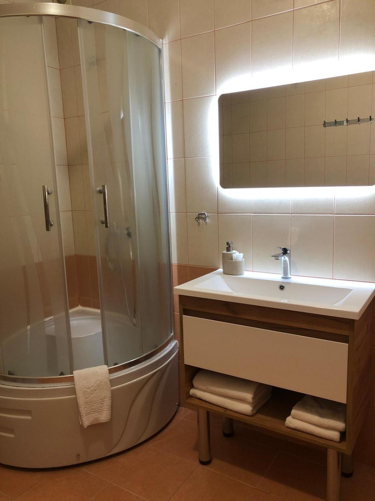 Comfort Hotel Kiev Dış mekan fotoğraf